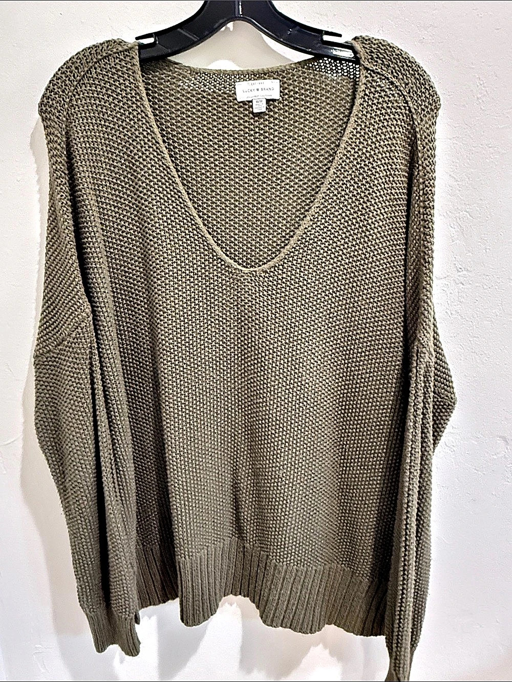 Lucky Brand Olive V-Neck Sweater Size Medium